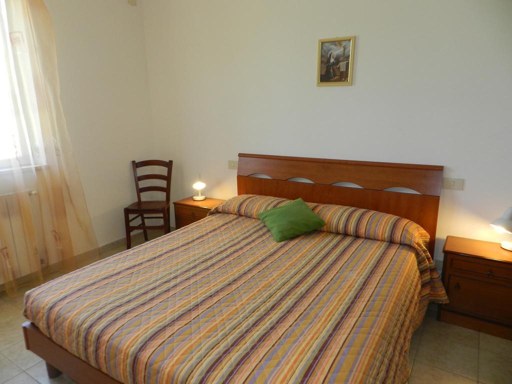 Agriturismo Fusini 马利亚诺因托斯卡纳 外观 照片